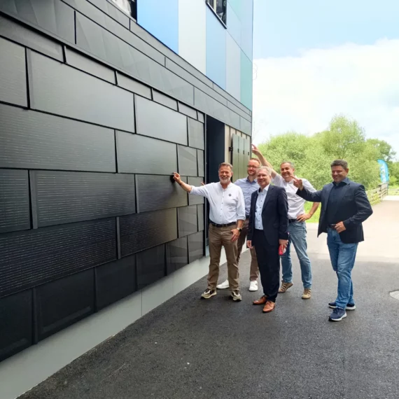 Sonnenstadt trifft Sonnenkraft Campus - Bürgermeister Martin Kulmer zu Besuch am Sonnenkraft Campus