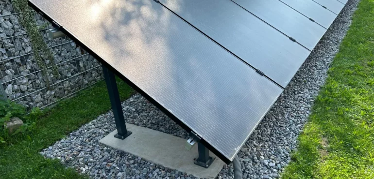 Anwendungsbeispiel Photovoltaik Freifläche