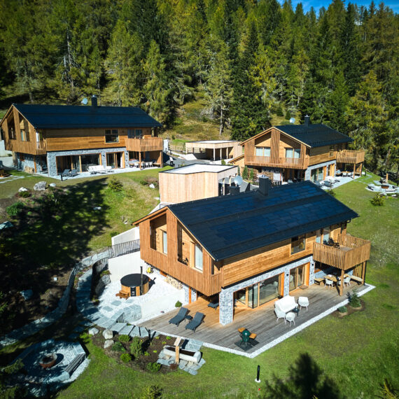 Vivatro Referenz Indachlösung Prefa (c) www.fenderchalets.at
